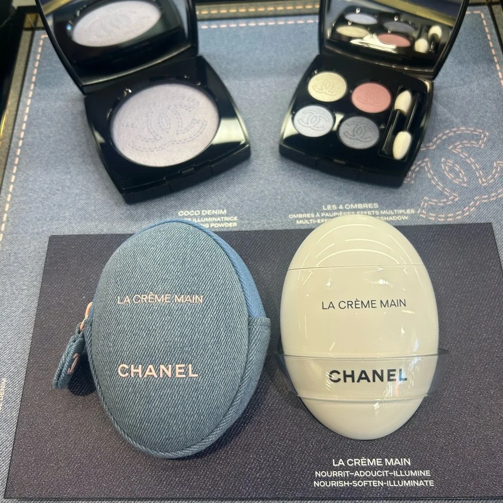 CHANEL Shimmering Blue Lipstick - Picture 6 of 7